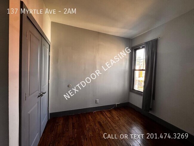 Building Photo - 137 Myrtle Ave