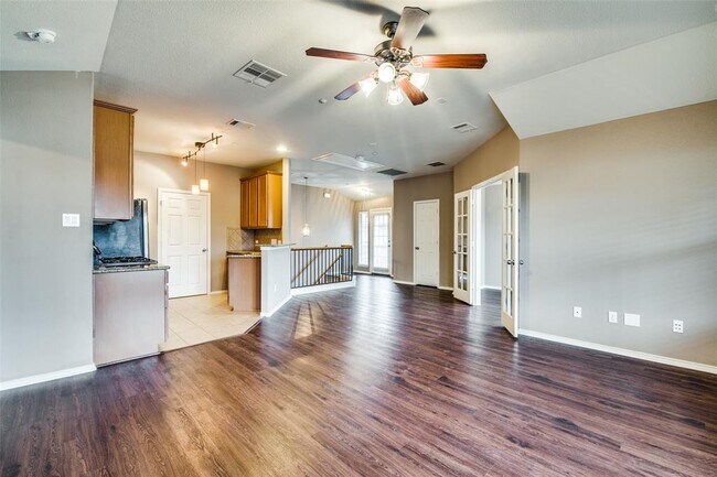 Building Photo - 14815 Avery Ranch Blvd