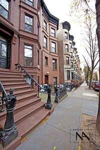 Building Photo - 800 President St