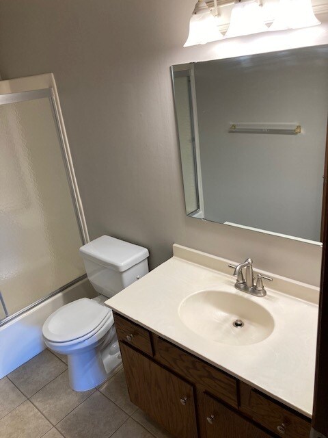 Building Photo - 1887 Silver Bell Rd