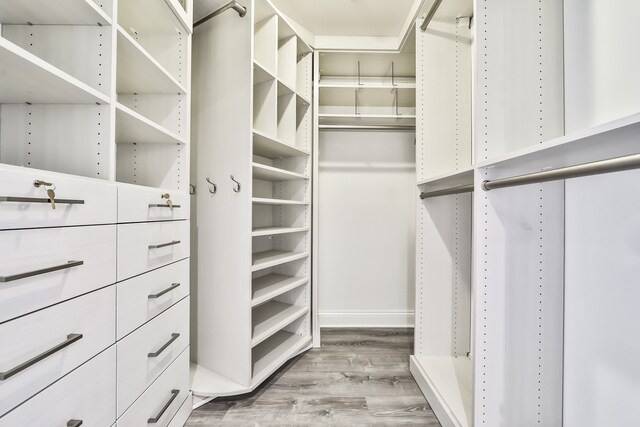 Walk-in Closed - 2042 N Clark St