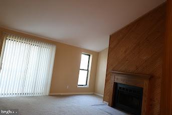 Building Photo - 14 Paladin Dr