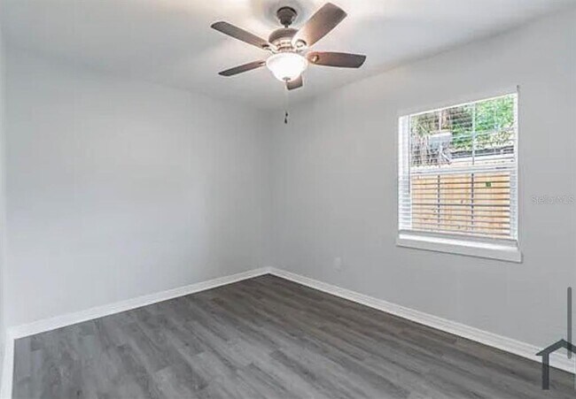 Building Photo - 1706 W Palmetto St
