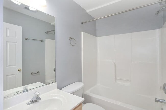 Building Photo - 1103 Druid Ave