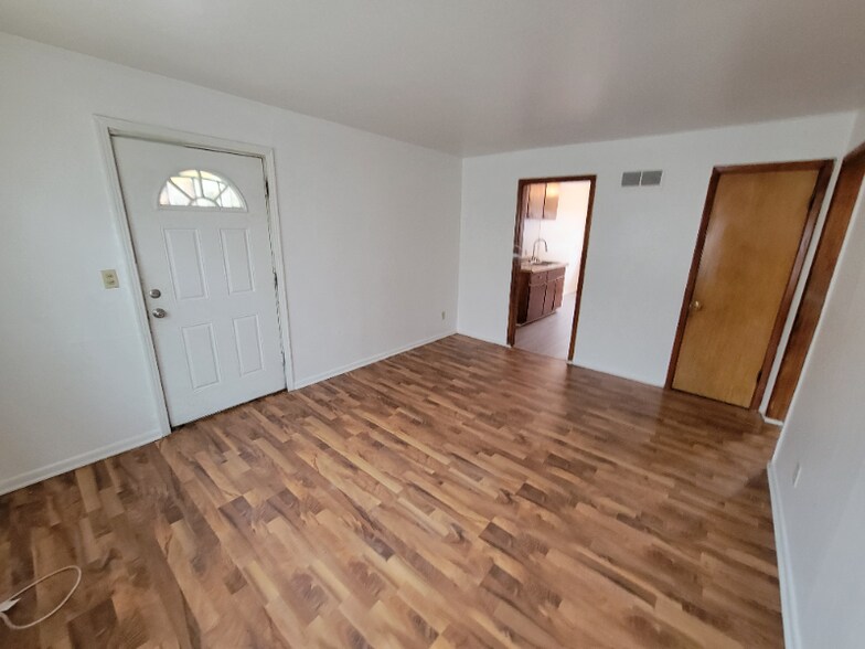 Building Photo - 1629 Crowley