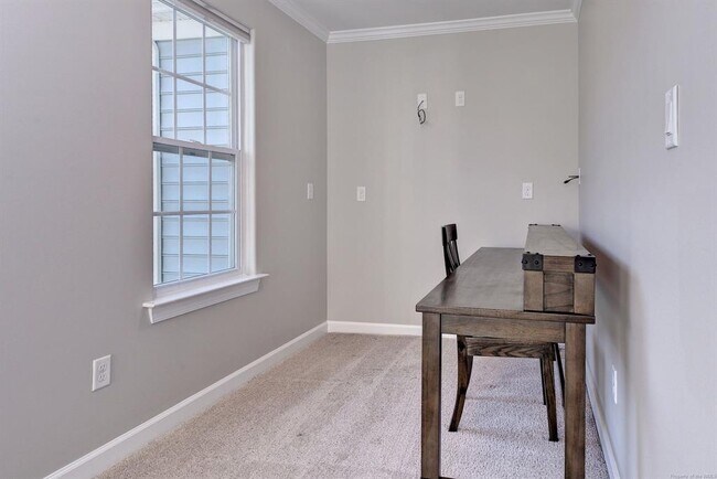 Building Photo - 107 Bicameral Ln