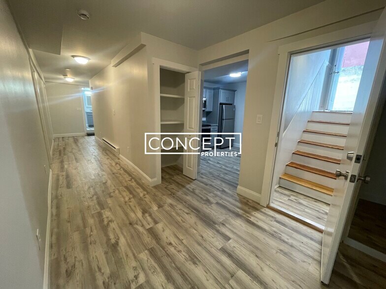 Building Photo - 18 Verrill St