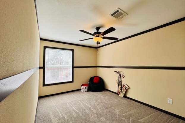 Building Photo - 833 CIMARRON-