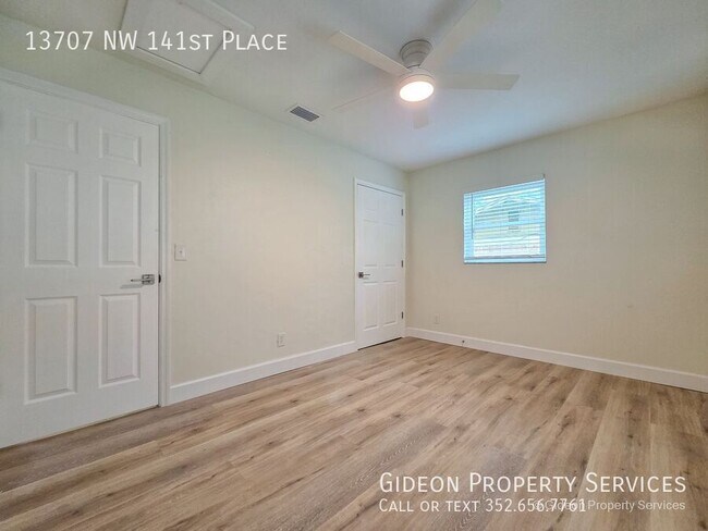 Building Photo - 13707 NW 141 Pl