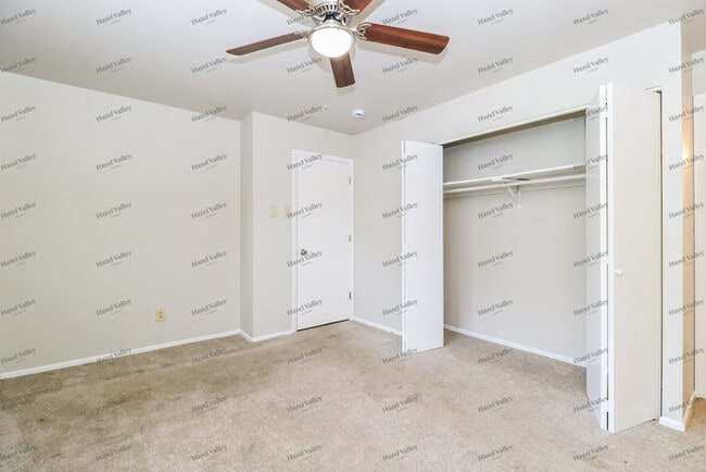 Building Photo - 385 Patterson Ln