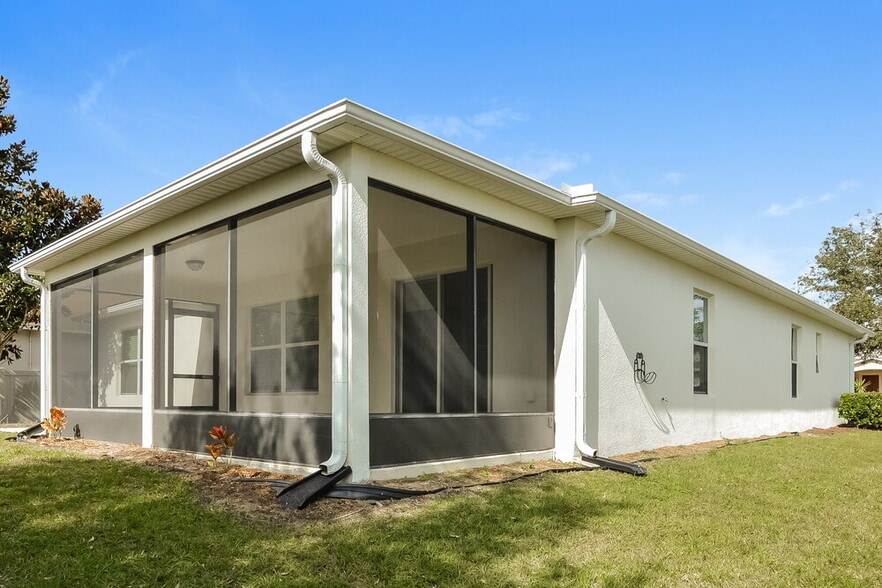 Building Photo - 1574 Brandywine Dr
