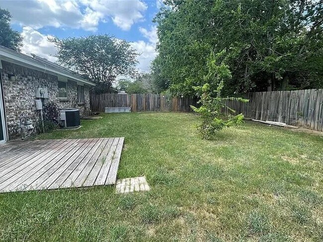 Building Photo - 3110 Rocky Crest Dr