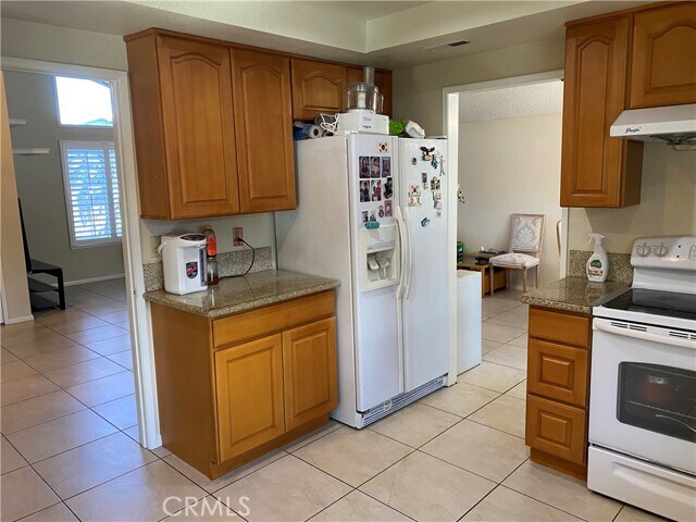 Building Photo - 840 Bridle Dr