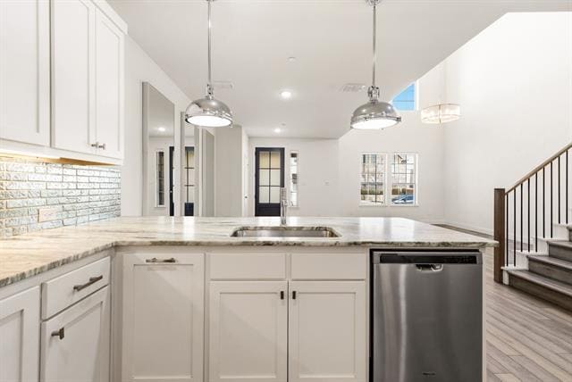 Building Photo - 3773 Wellesley Ave