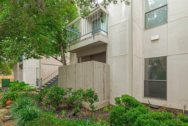 Building Photo - 7900 N Stadium Dr