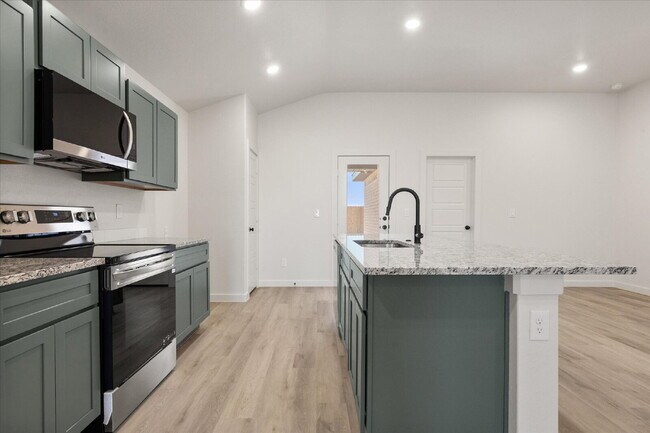 Building Photo - Beautiful New Build Home in Cypress Ranch!