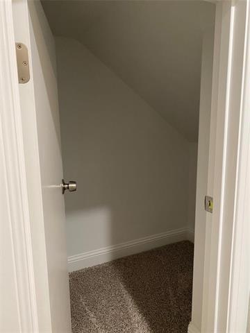 Building Photo - 422 W Coffin St