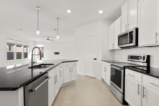 Building Photo - 7400 Lowery Xing