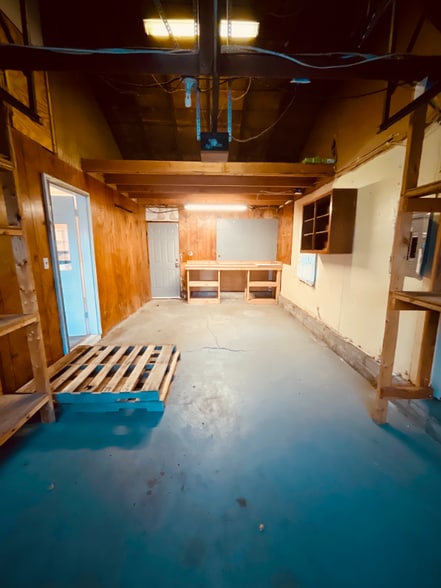 Building Photo - 1405 E 133rd St