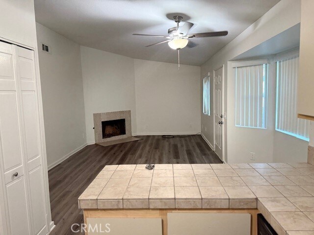 Building Photo - 79700 Ave 42