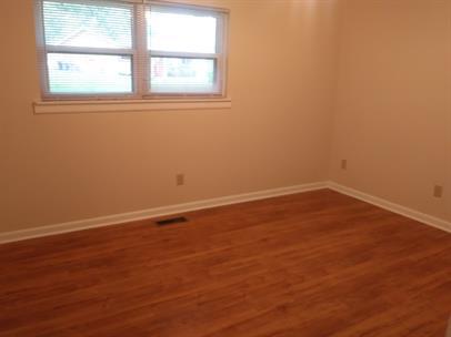 Building Photo - 1592 Coombs Dr