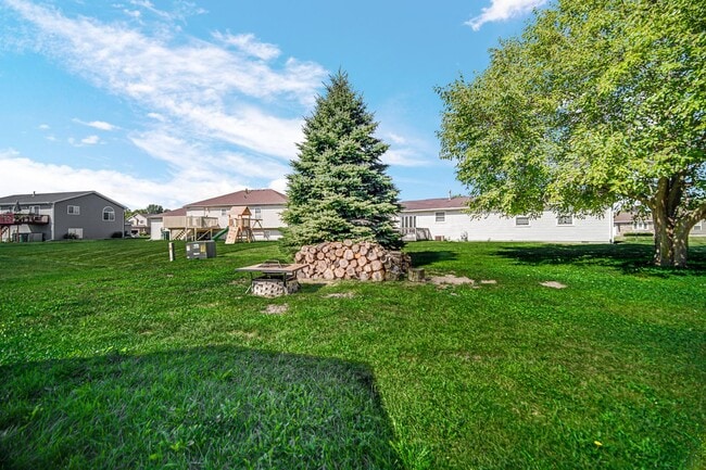 Building Photo - 2848 W 64th Ct