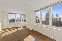 Building Photo - 88 Morgan St