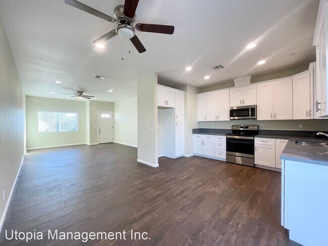 Building Photo - 4 br, 2 bath House - 13259 Ramona Drive