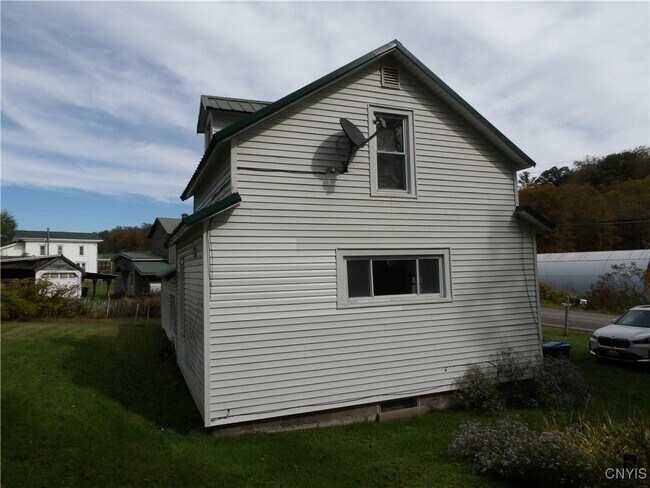 Building Photo - 41 Galatia St