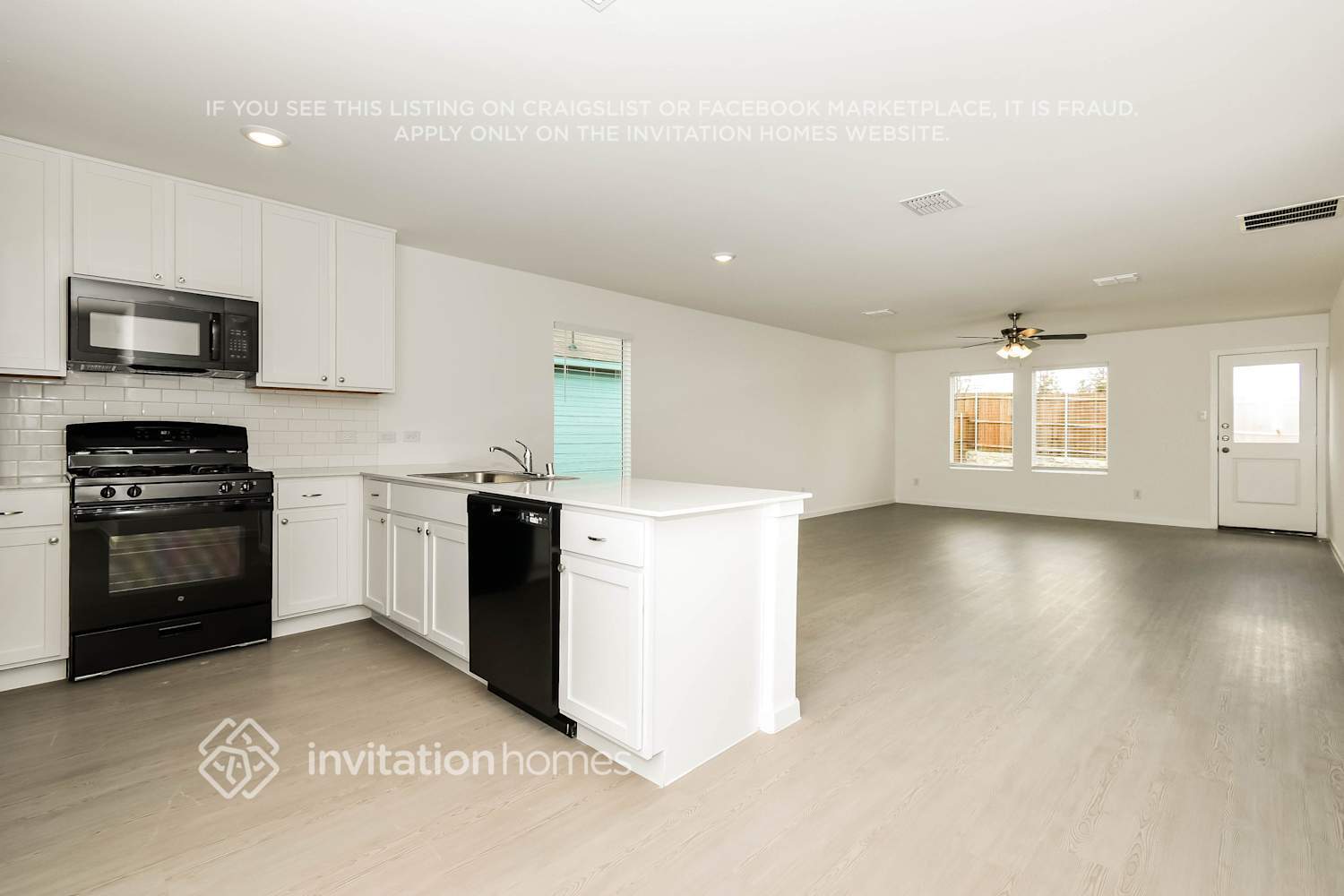 Building Photo - 1616 Lercara Ln