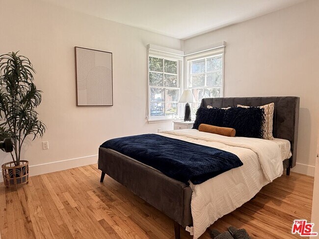 Building Photo - 1138 Princeton St