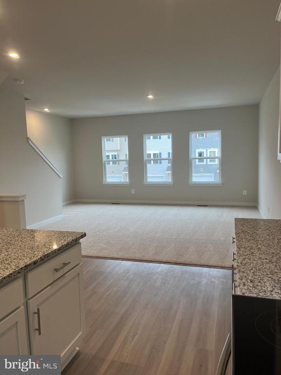 Building Photo - 90 Trotting Rd