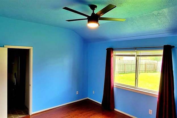 Building Photo - 5207 Riverwood Dr