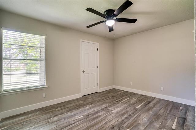 Building Photo - 626 W Arawe Cir