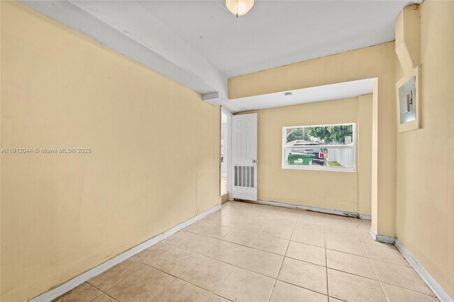 Building Photo - 1835 NW 85th St