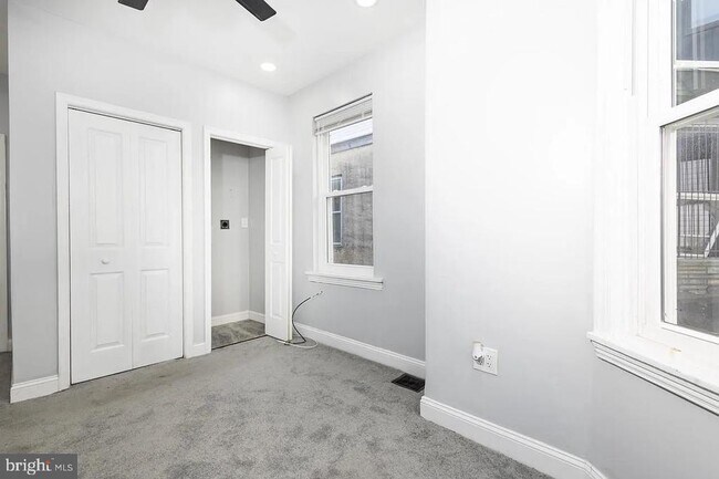 Building Photo - 1504 N 26th St