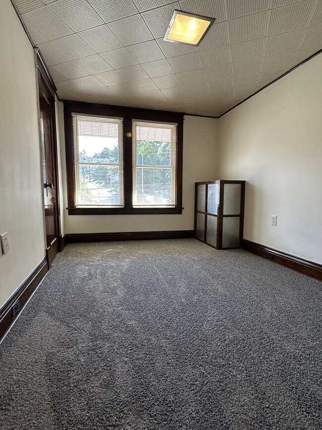 Bedroom 3 - 748 Orchard Ave