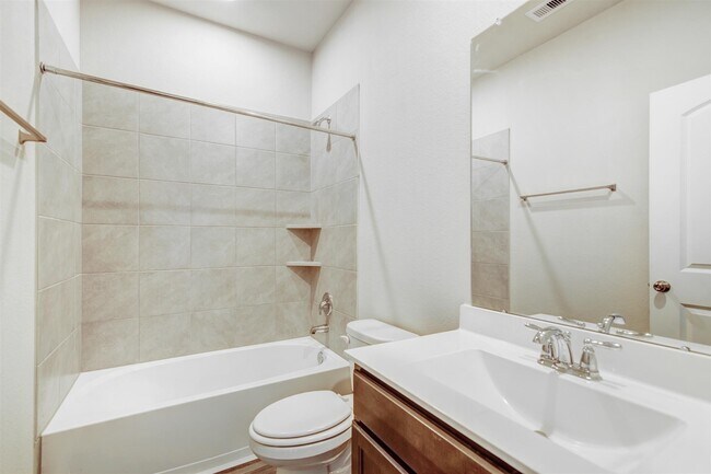 Building Photo - 9304 Colonial Bent Pl