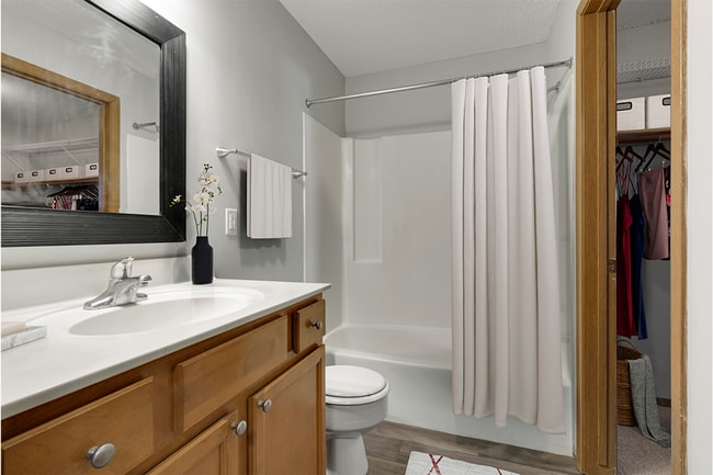 Interior Photo - Summer Creek Apartments