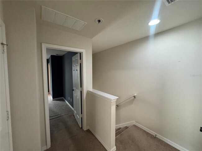 Building Photo - 4806 Chatterton Way