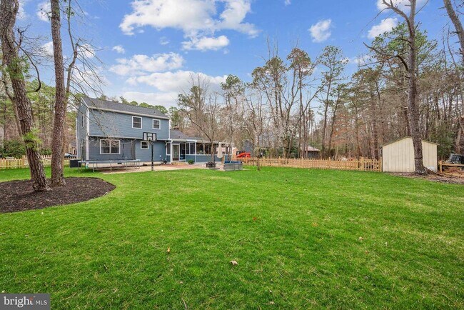 Building Photo - 217 Falls Ct