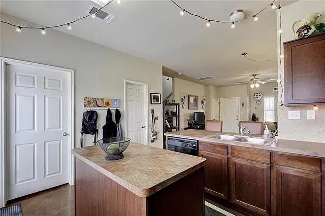 Building Photo - 4604 Senda Ln