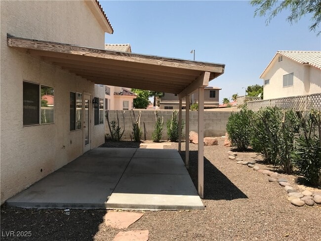 Building Photo - 2064 Lipari Ct