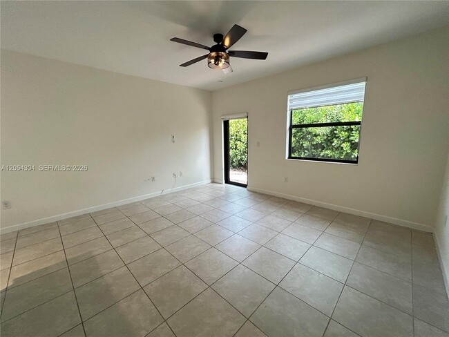 Building Photo - 15180 SW 119th Way