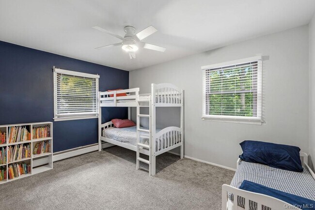 Building Photo - 44 Palisades Ct