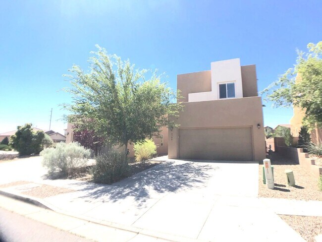 Building Photo - Modern 3 bedroom in Tierra Oeste neighborh...