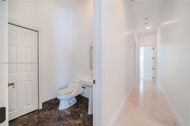 Building Photo - 3975 194th Trl