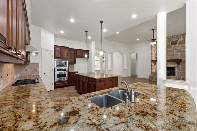 Building Photo - 4609 Mont Blanc Dr