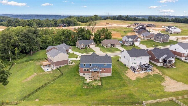 Building Photo - 1618 Ravine Trl