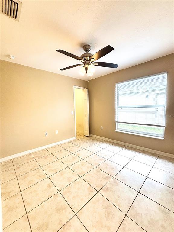 Building Photo - 516 Albatross Dr